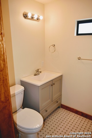 Image 15 of 20 For 415 10th St  