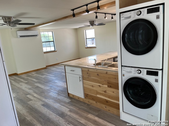 Image 5 of 20 For 415 10th St  