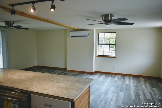 Image 8 of 20 For 415 10th St  