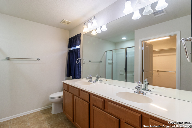 Image 11 of 35 For 12747 Pronghorn Oak