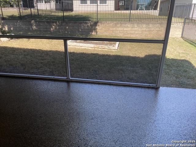 Image 15 of 35 For 12747 Pronghorn Oak