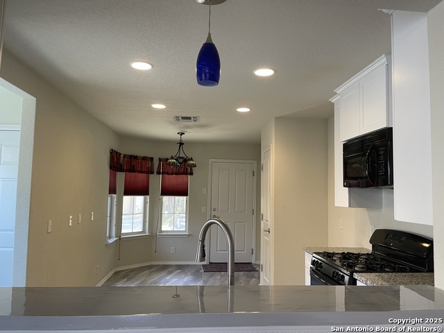 Image 7 of 35 For 12747 Pronghorn Oak