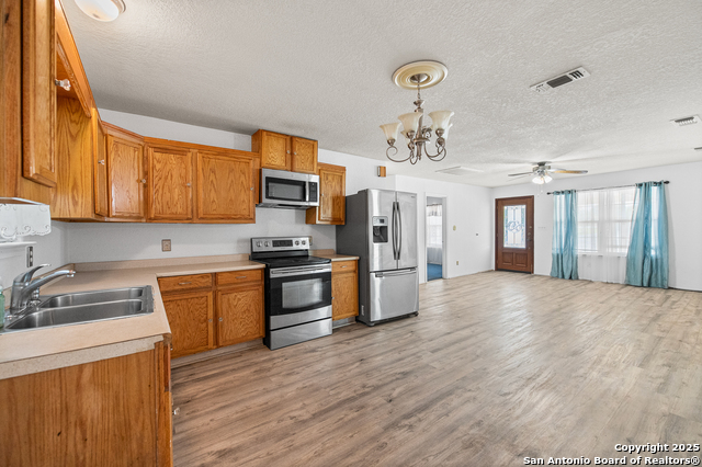 Image 15 of 44 For 400 Blue Quail