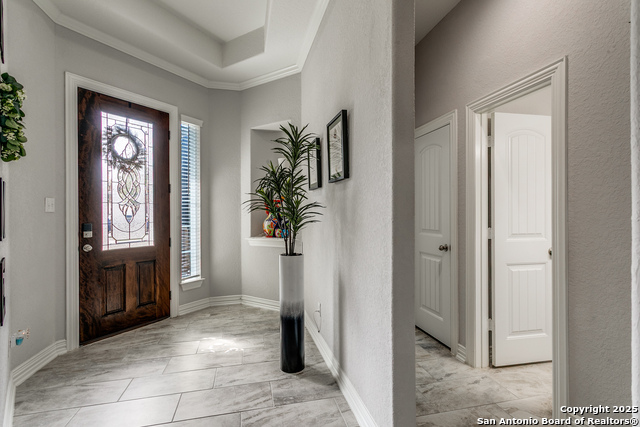 Listing photo id 2 for 1137 Limestone Way