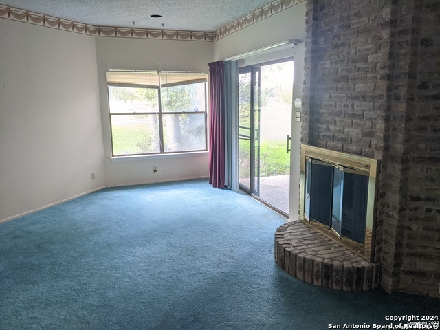 Image 2 of 5 For 5806 Northgap