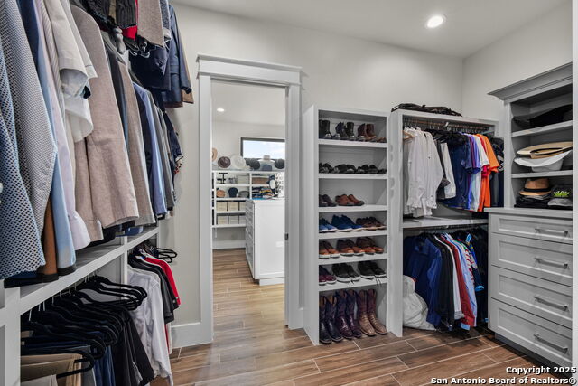 Image 14 of 50 For 1418 Park Road 37