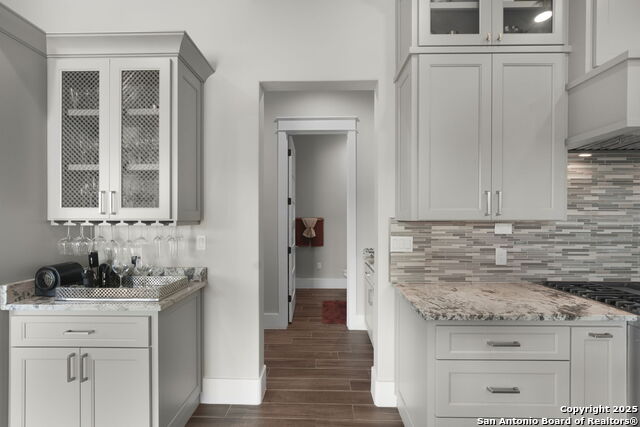 Image 23 of 50 For 1418 Park Road 37