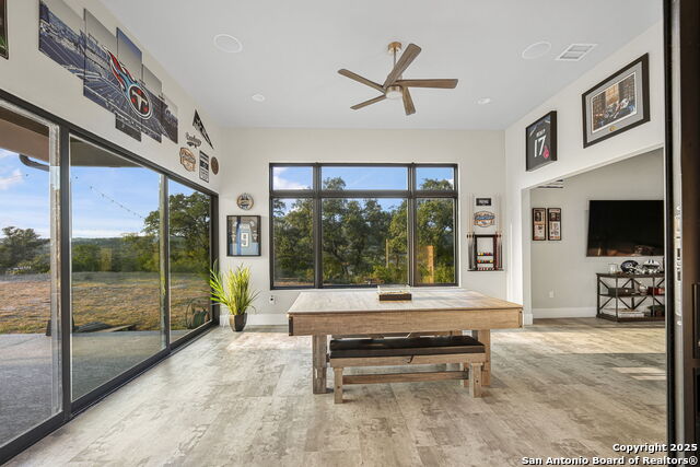 Image 30 of 50 For 1418 Park Road 37