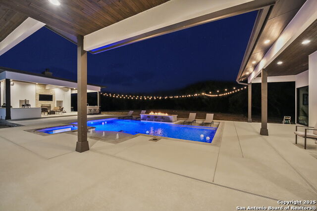 Image 45 of 50 For 1418 Park Road 37