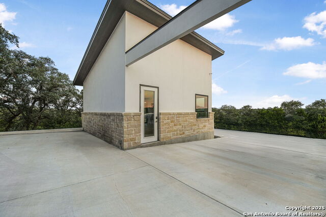 Image 49 of 50 For 1418 Park Road 37