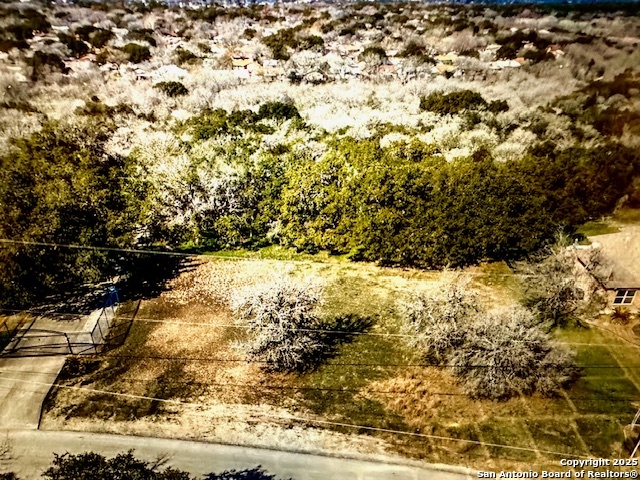 Image 6 of 7 For 8423 Rochelle Rd