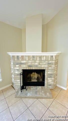 Image 14 of 42 For 6362 Parkland Oaks Dr