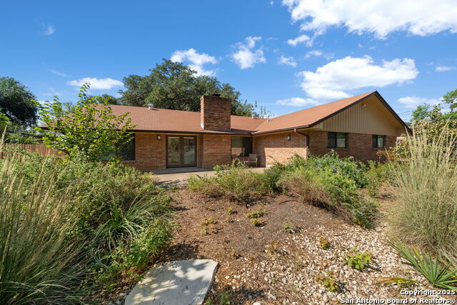 Image 28 of 31 For 300 Towne Vue