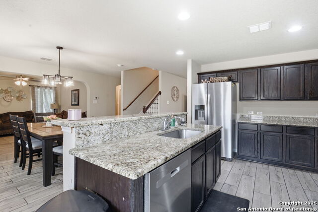 Image 6 of 32 For 8630 Spotted Owl