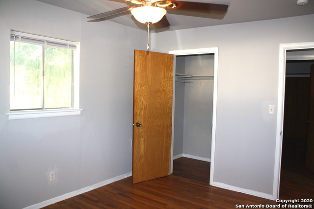 Image 13 of 21 For 1374 Mistletoe Ave