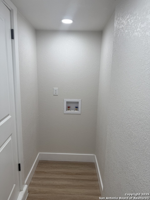 Image 12 of 23 For 5807 Stonybrook