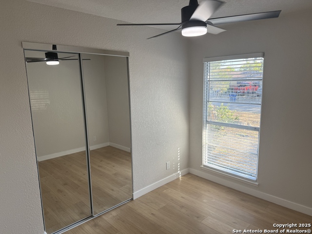 Image 13 of 23 For 5807 Stonybrook