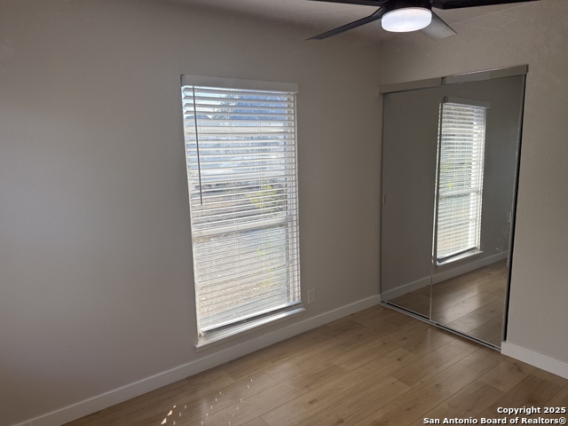 Image 17 of 23 For 5807 Stonybrook