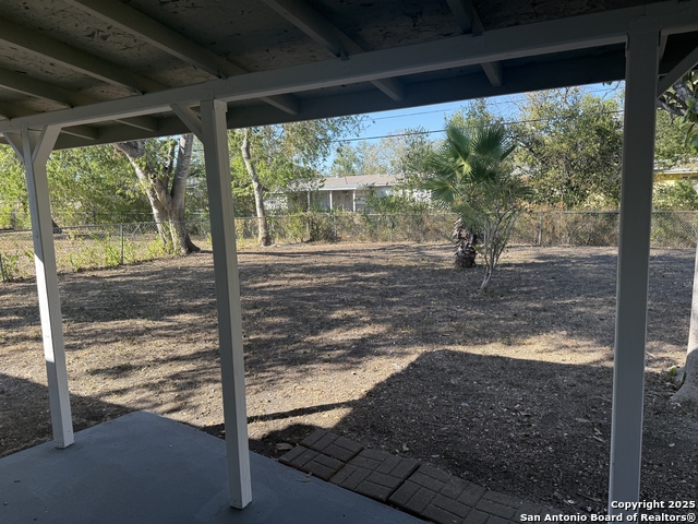 Image 22 of 23 For 5807 Stonybrook