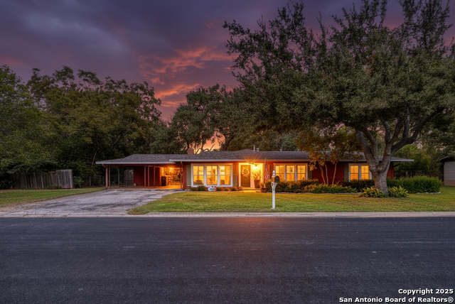 Details for 1204 27th , Hondo, TX 78861