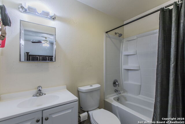 Image 7 of 14 For 202 Willow St S