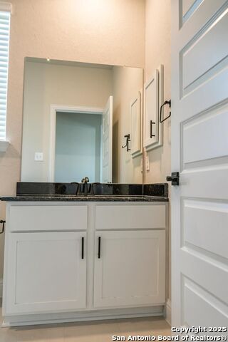 Image 4 of 13 For 14302 Mystery Path