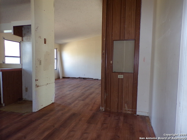 Image 4 of 10 For 368 County Road 458