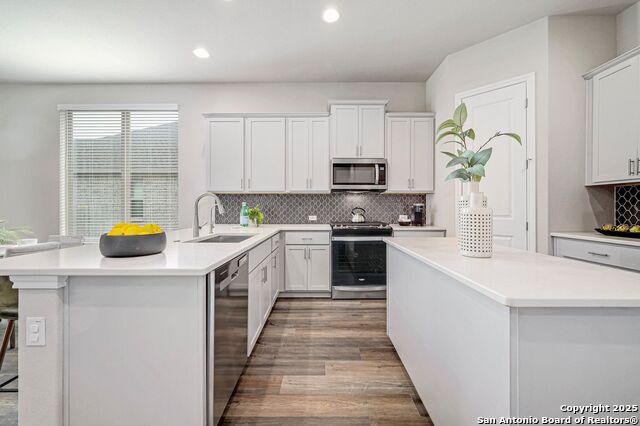 Listing photo id 10 for 29759 Slate Creek