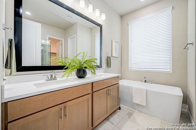 Listing photo id 15 for 29759 Slate Creek