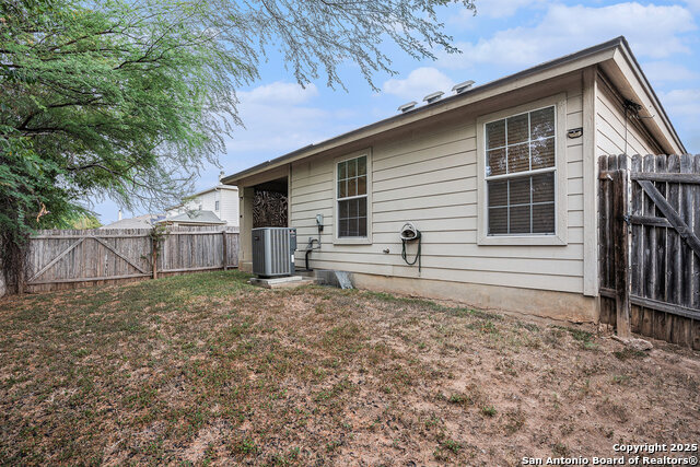 Image 26 of 27 For 5214 Green Coral