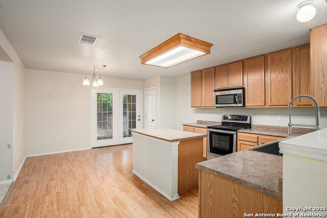 Image 6 of 27 For 5214 Green Coral