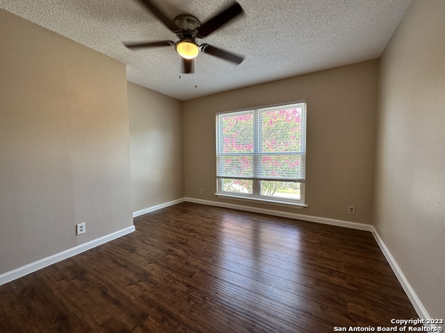 Image 11 of 16 For 6949 Wright Way