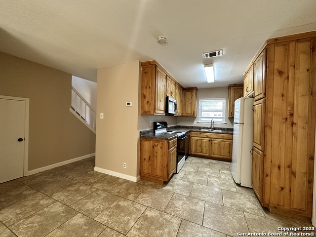 Image 6 of 16 For 6949 Wright Way