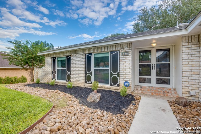 Image 2 of 32 For 114 High Oak