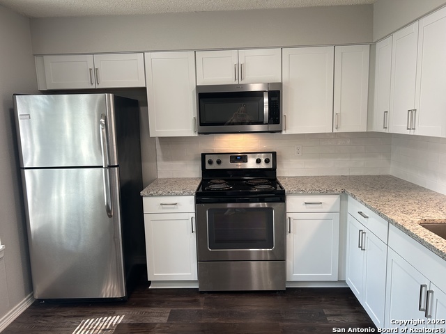 Image 8 of 32 For 114 High Oak