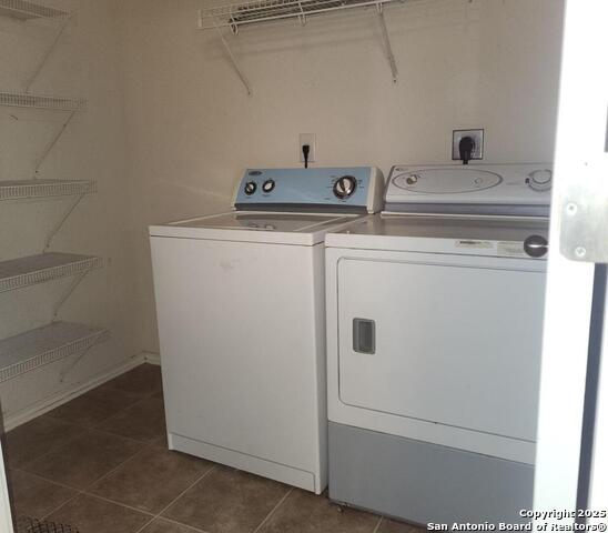 Image 4 of 4 For 3826 Miho  