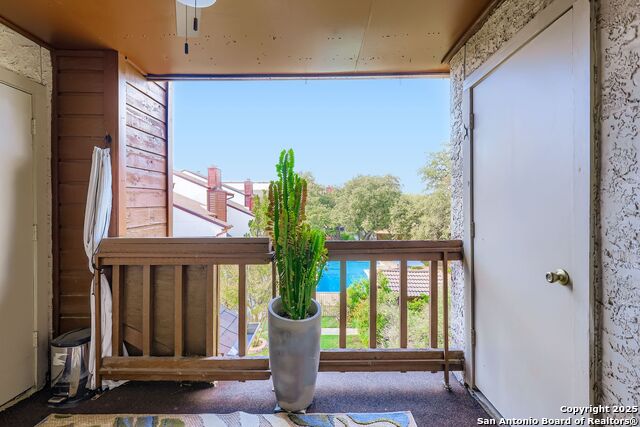 Image 26 of 29 For 10527 Perrin Beitel A212