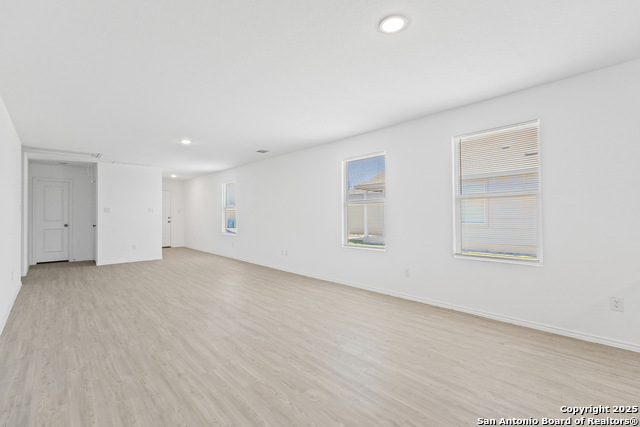 Image 8 of 25 For 8527 Astral Pl.