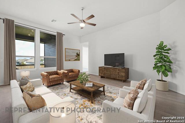 Listing photo id 2 for 10727 Saleh  