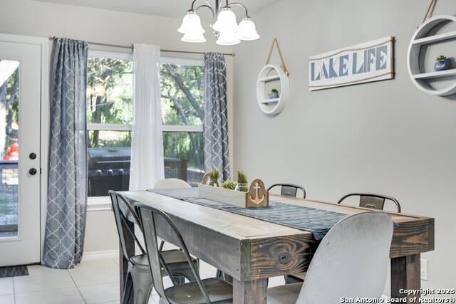 Listing photo id 9 for 1532 Hillcrest