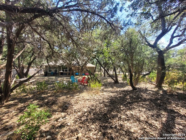 Listing photo id 26 for 1532 Hillcrest