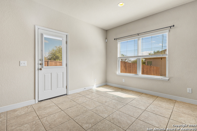 Image 20 of 26 For 642 Fort Concho