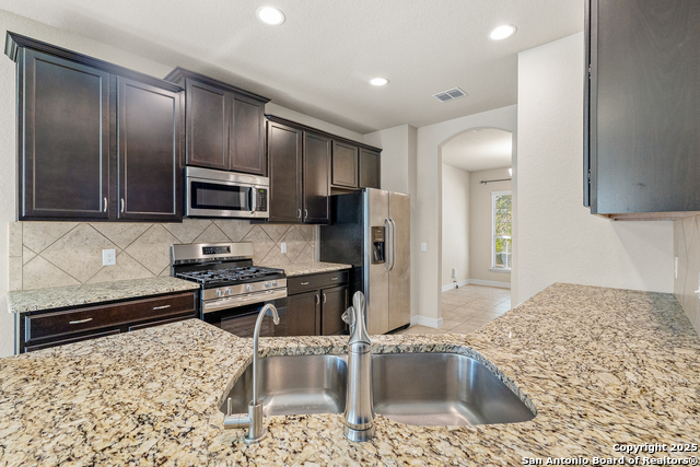 Image 22 of 26 For 642 Fort Concho