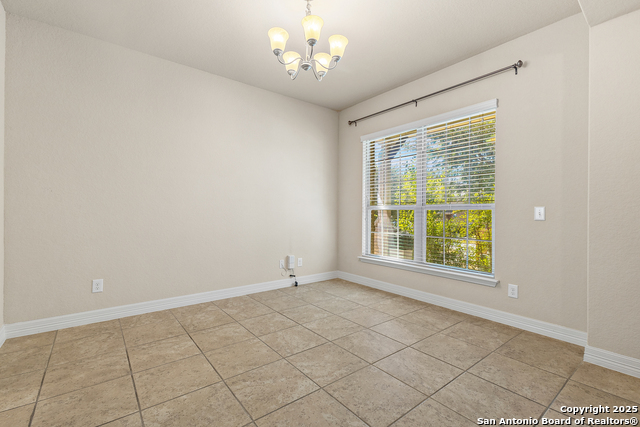 Image 23 of 26 For 642 Fort Concho