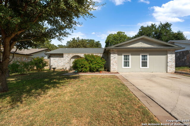 Details for 15038 Old Creek Dr, San Antonio, TX 78218