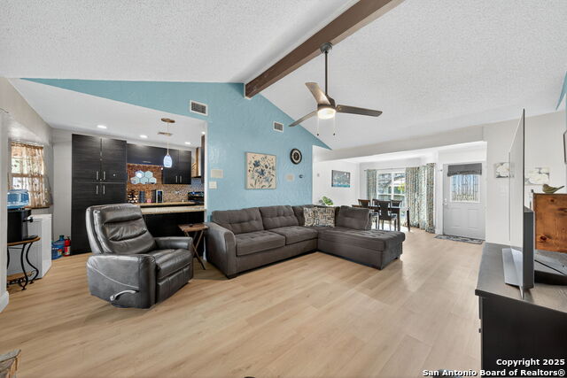 Image 10 of 32 For 15038 Old Creek Dr