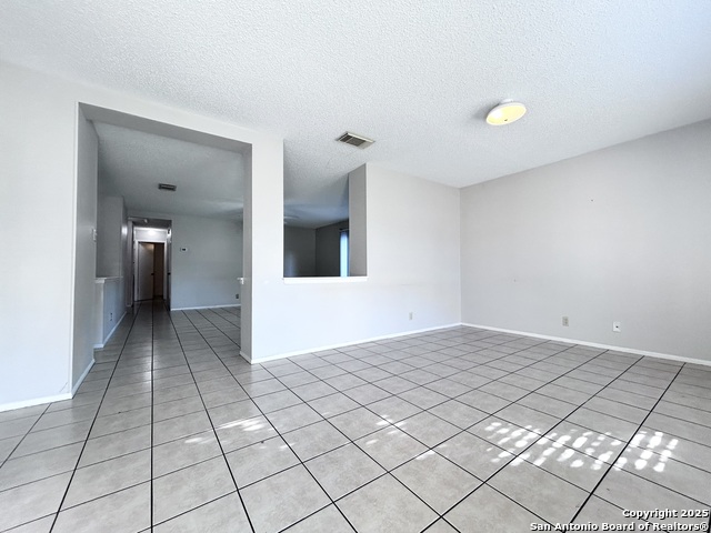 Image 2 of 15 For 7642 Alverstone Way