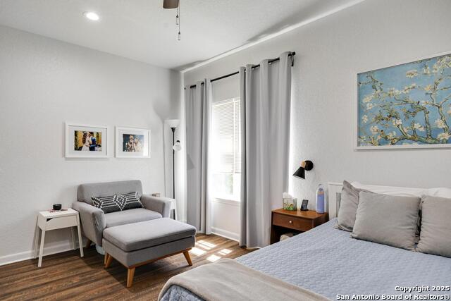 Image 10 of 21 For 25 Oak Plaza