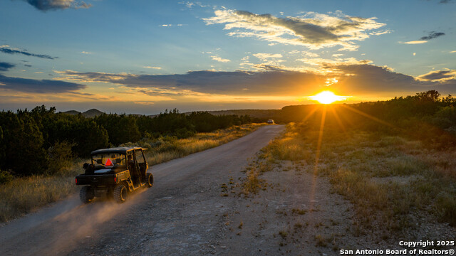 Listing photo id 0 for 123 Sd 65000