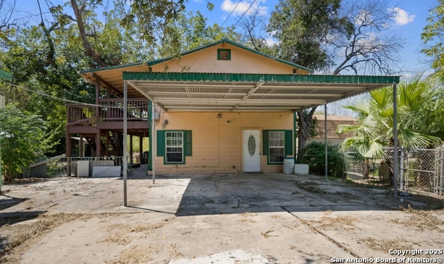 Listing photo id 16 for 134 Cheyenne